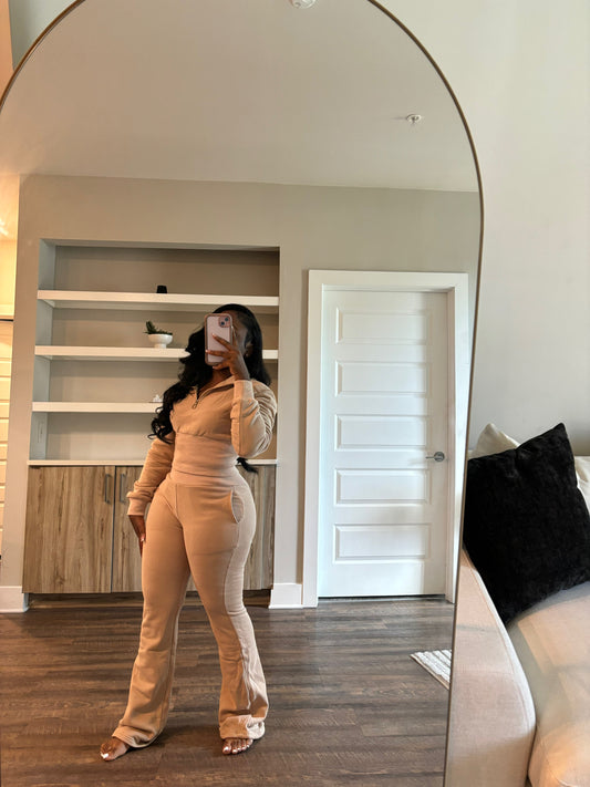 Pretty Girl 3.0 Sweatsuit (Cream)