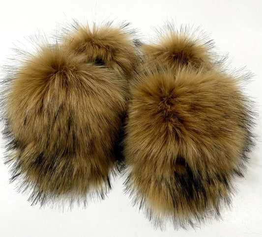 Jumbo Fur Slides